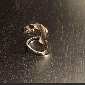 Authentic TOUS wrap around heart ring